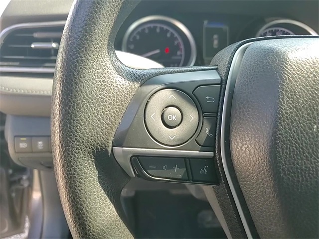 2023 Toyota Camry LE photo 13