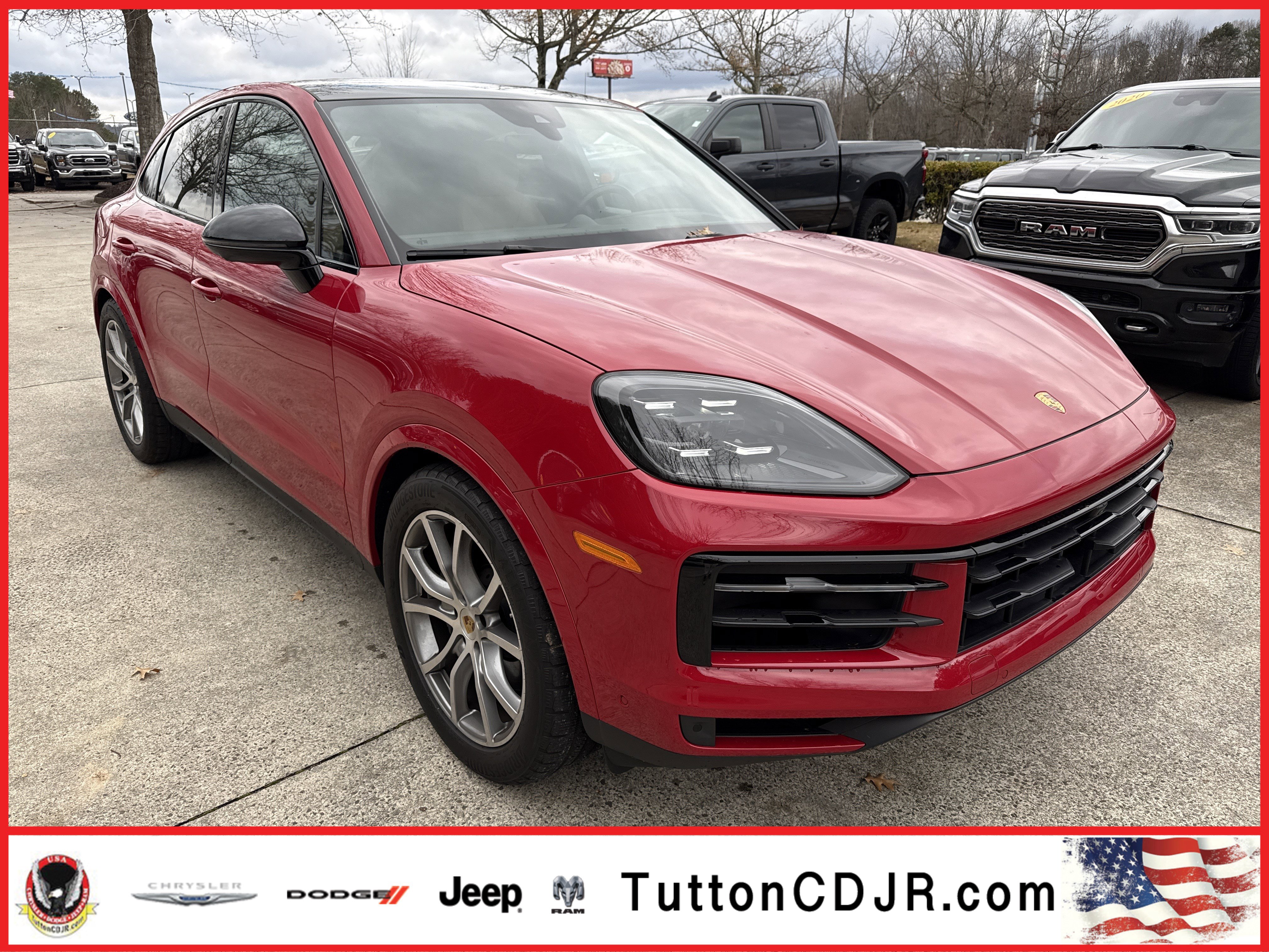 2024 Porsche Cayenne Coup Base's photo