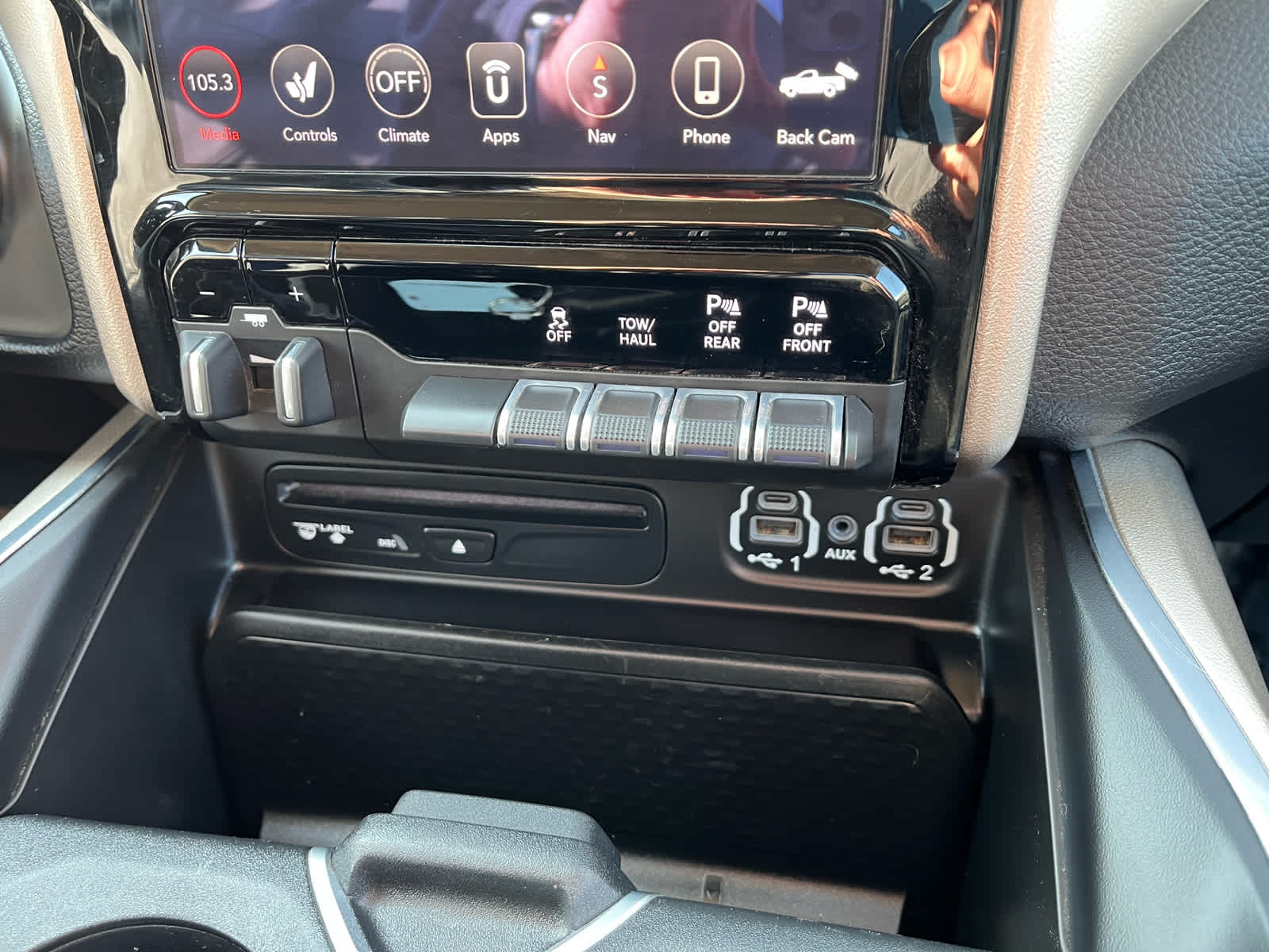 2019 Ram 1500 Laramie photo 31