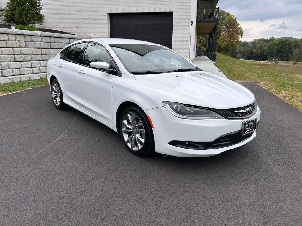 2015 Chrysler 200