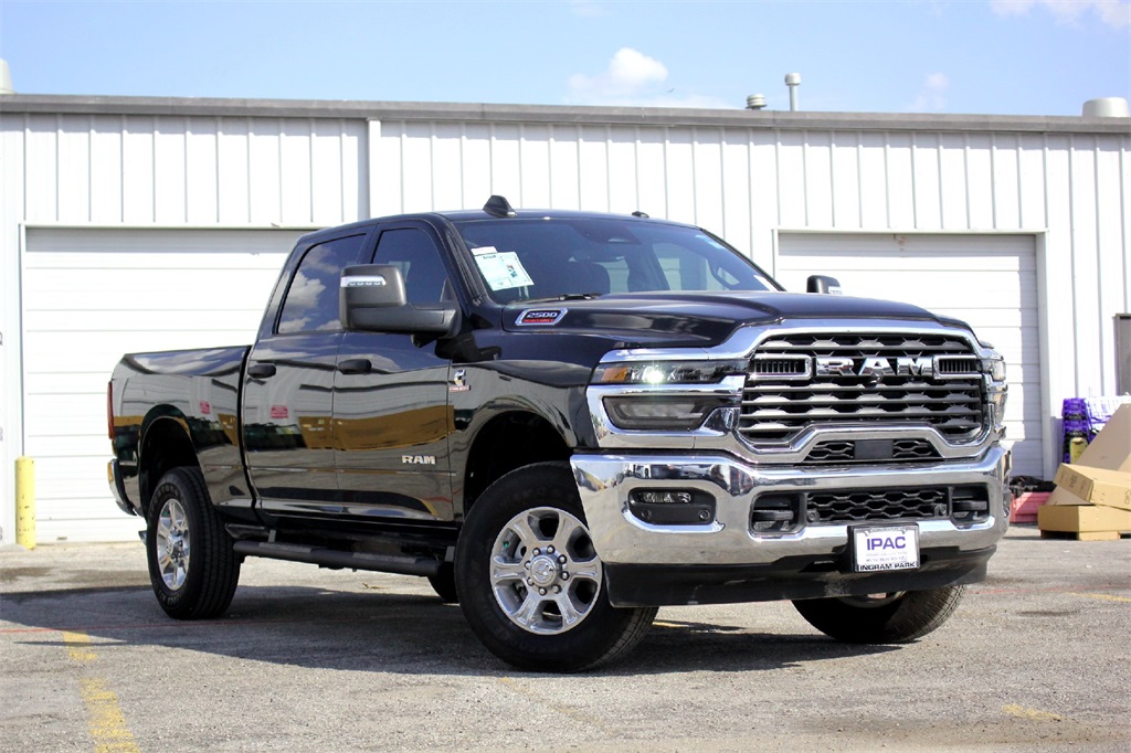 2025 Ram 2500 Big Horn photo 2