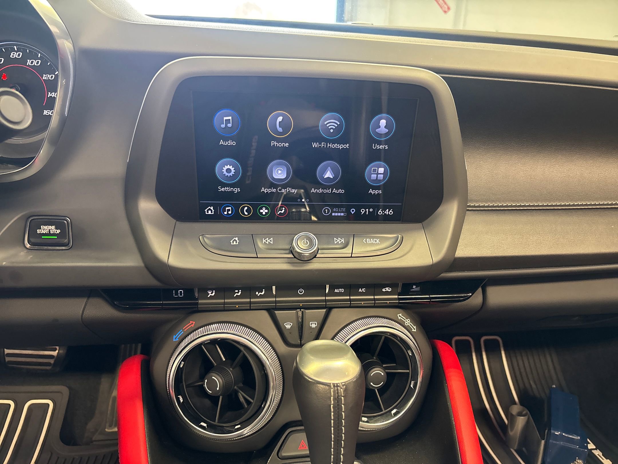 2022 Chevrolet Camaro LT1 photo 28