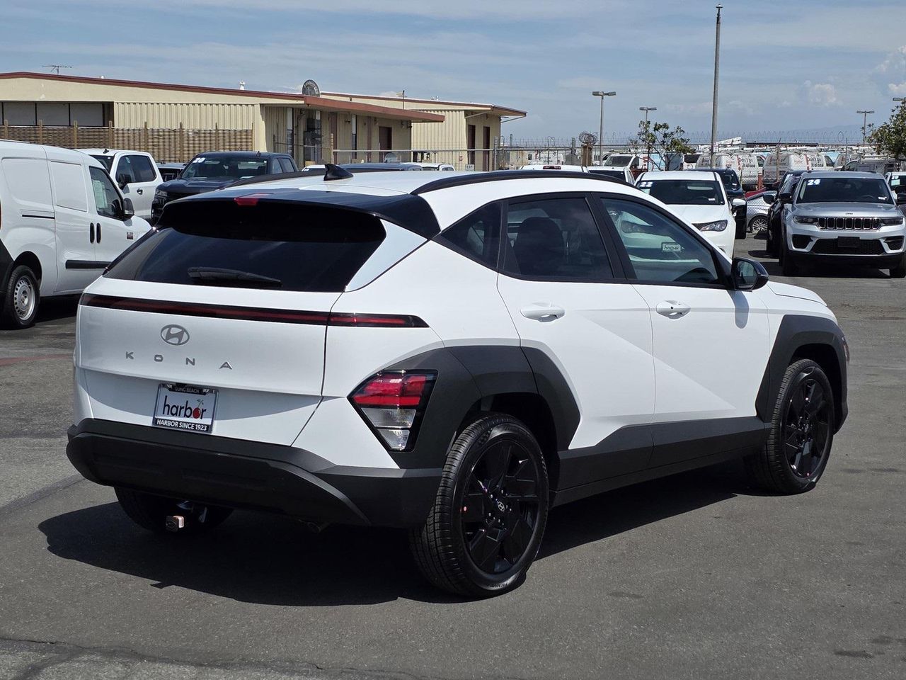 2026 Hyundai Kona SEL photo 3
