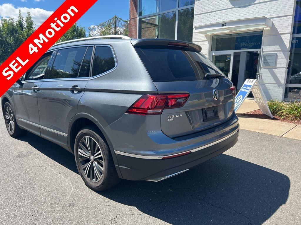 2018 Volkswagen Tiguan SEL photo 3