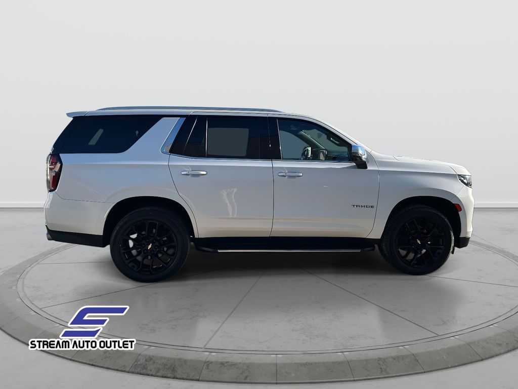 2022 Chevrolet Tahoe Premier photo 4