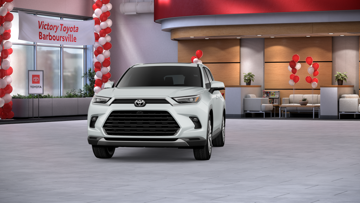 2026 Toyota Grand Highlander Platinum AWD photo 16