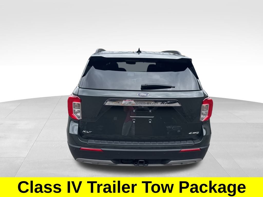 2024 Ford Explorer XLT photo 3