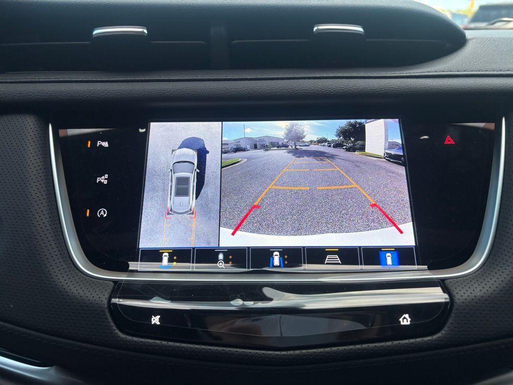 2025 Cadillac XT5 Premium Luxury photo 8