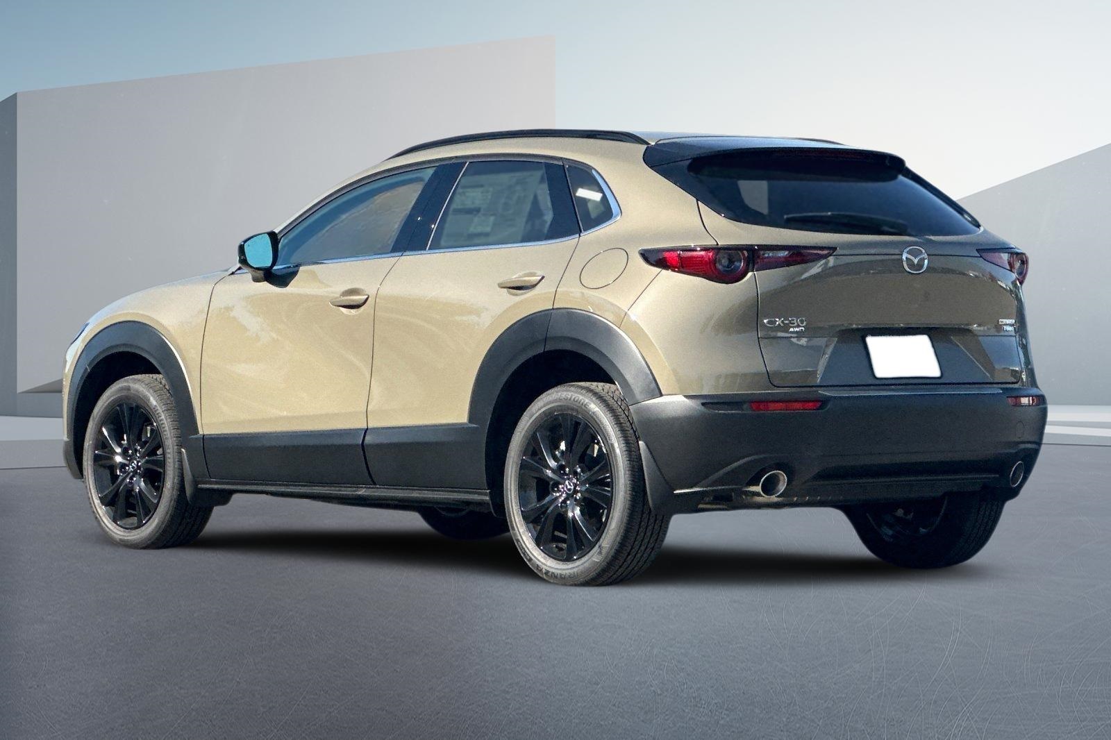 2025 Mazda CX-30 2.5 Turbo Carbon photo 5