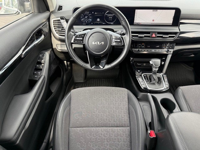 2024 Kia Seltos X-Line photo 25