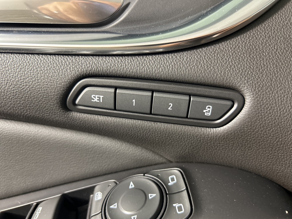 2021 Buick Enclave Avenir photo 22