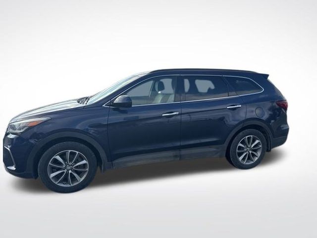 Used 2018 Hyundai Santa Fe SE with VIN KM8SMDHF3JU262842 for sale in Radcliff, KY
