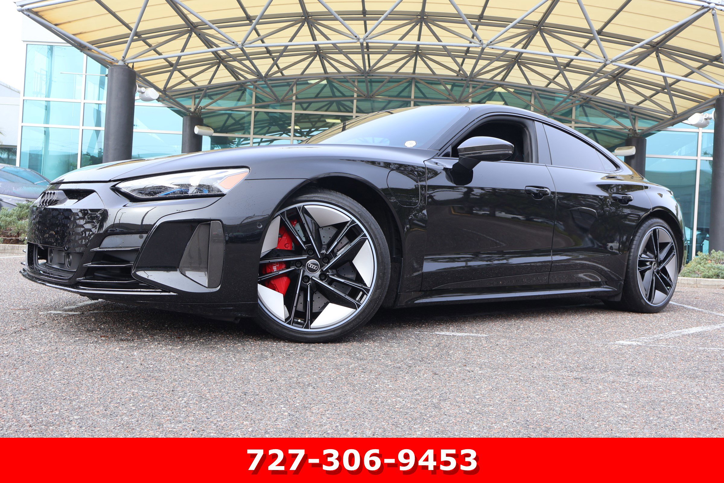 2022 Audi RS e-tron GT Base's photo