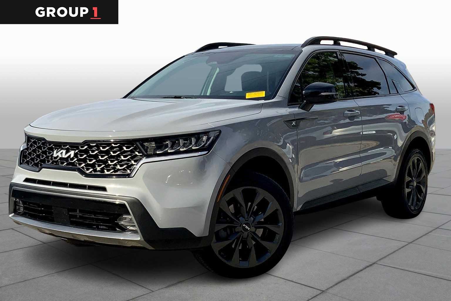 2022 Kia Sorento X-Line EX's photo