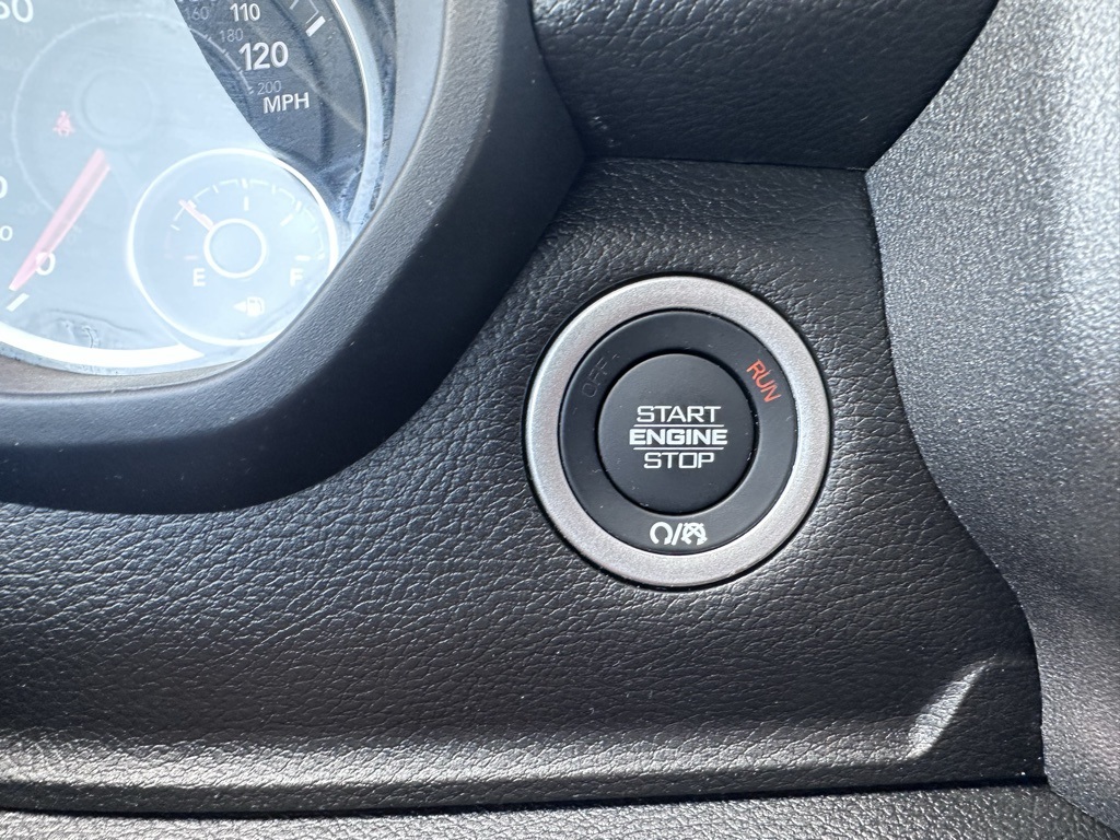 2025 Ram 1500 Tradesman photo 9