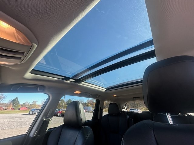 2023 Subaru Ascent Limited photo 2