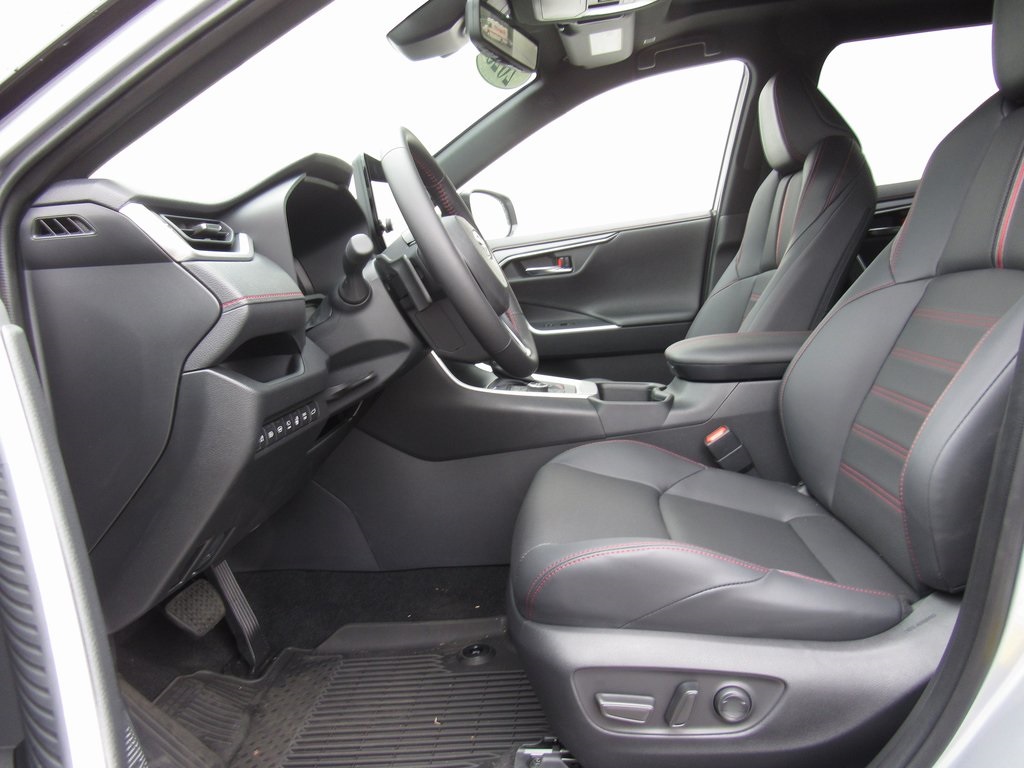 2025 Toyota RAV4 Prime XSE Premium photo 7
