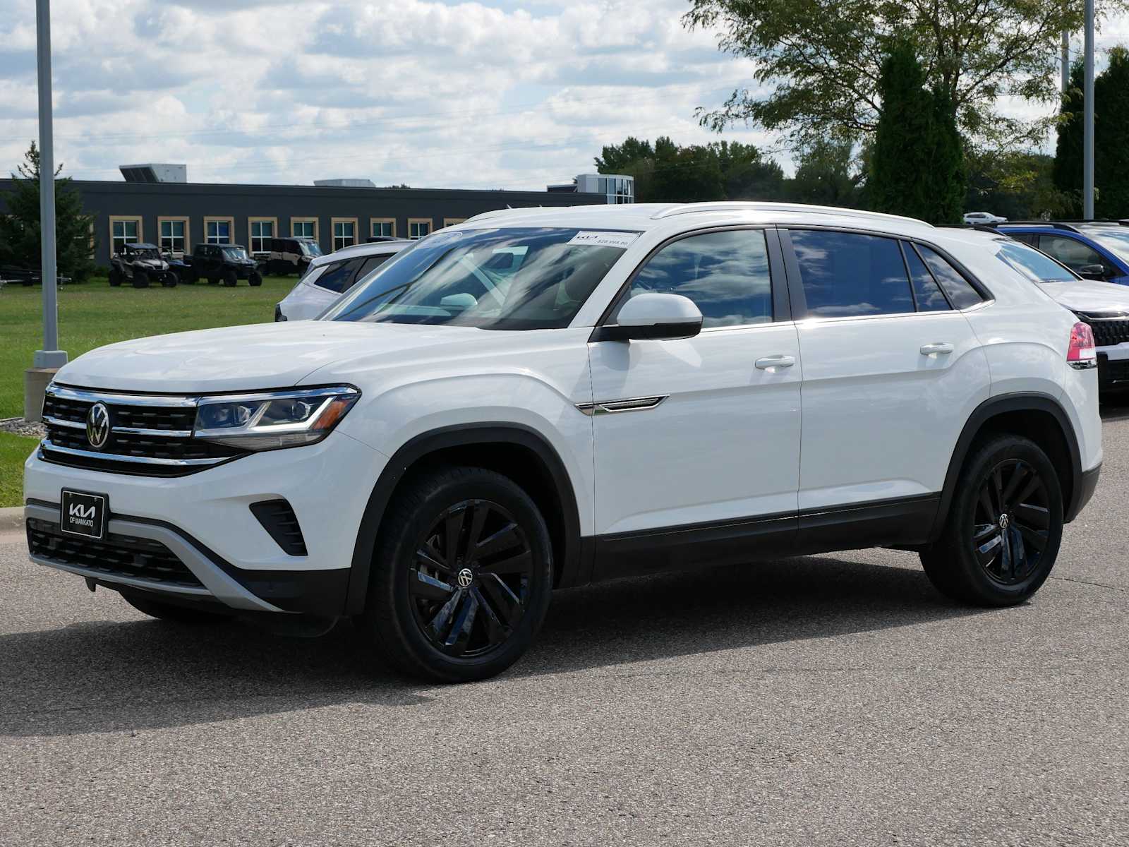 Used 2023 Volkswagen Atlas Cross Sport SE w/Tech with VIN 1V2HC2CA6PC210877 for sale in Mankato, Minnesota