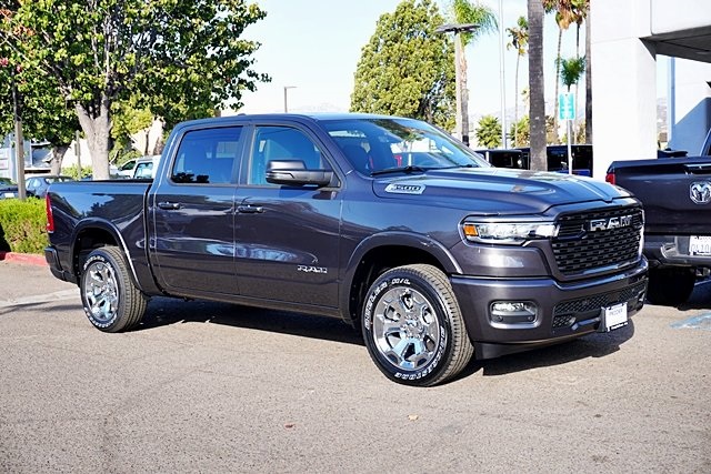 New 2026 Granite Crystal Metallic Clear-Coat Exterior Paint RAM Big Horn/Lone Star image 6