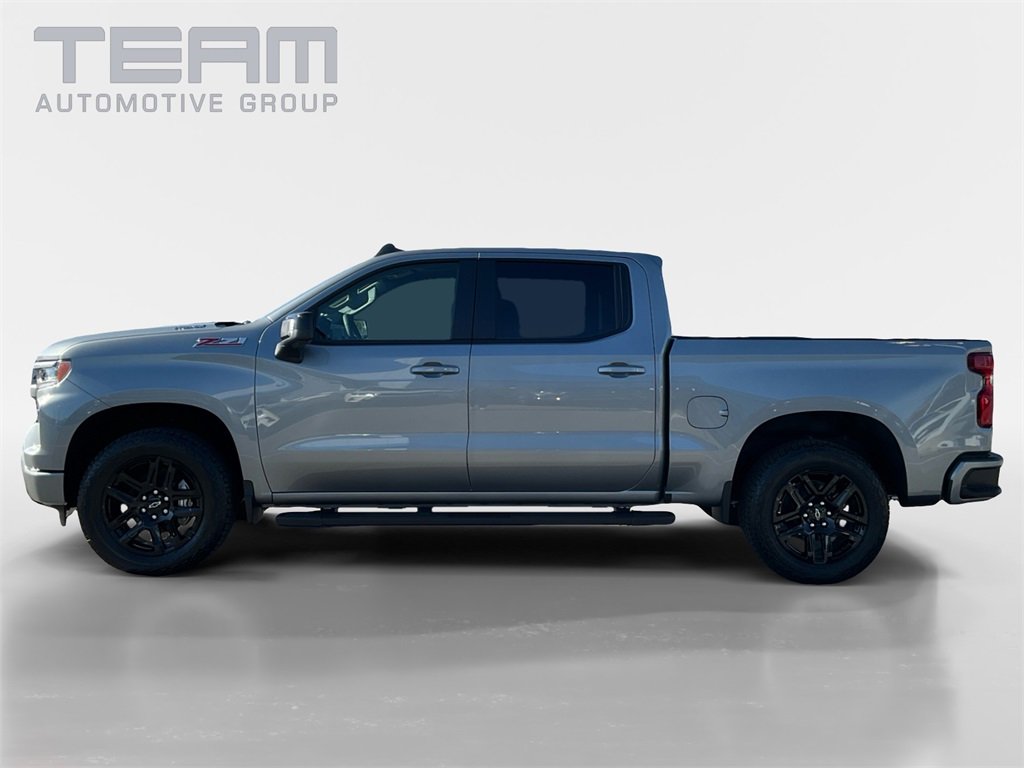 2026 Chevrolet Silverado 1500 RST photo 4