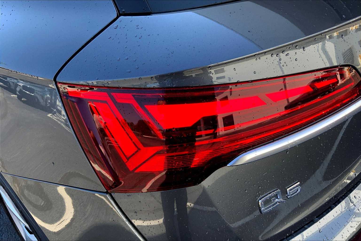 2024 Audi Q5 S line Premium Plus photo 26