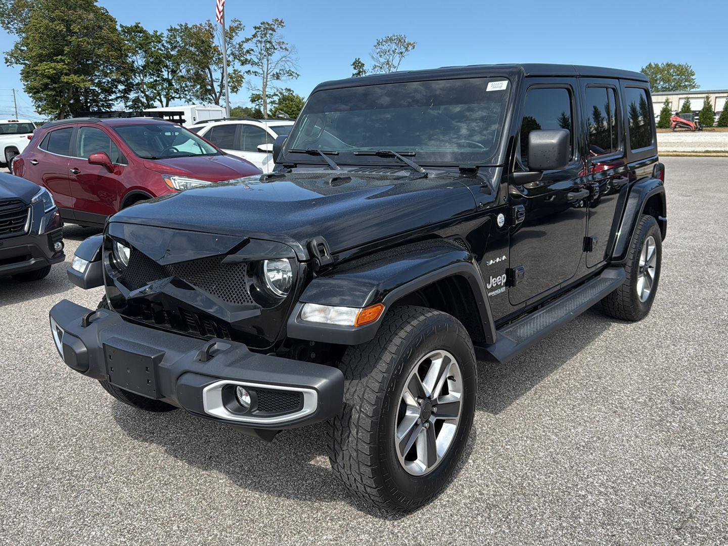 2020 Jeep Wrangler Unlimited Sahara photo 2
