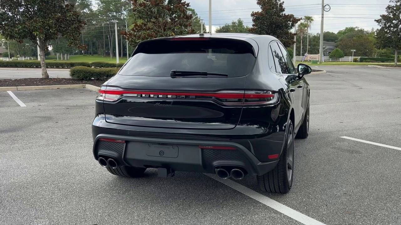 2026 Porsche Macan Base photo 7