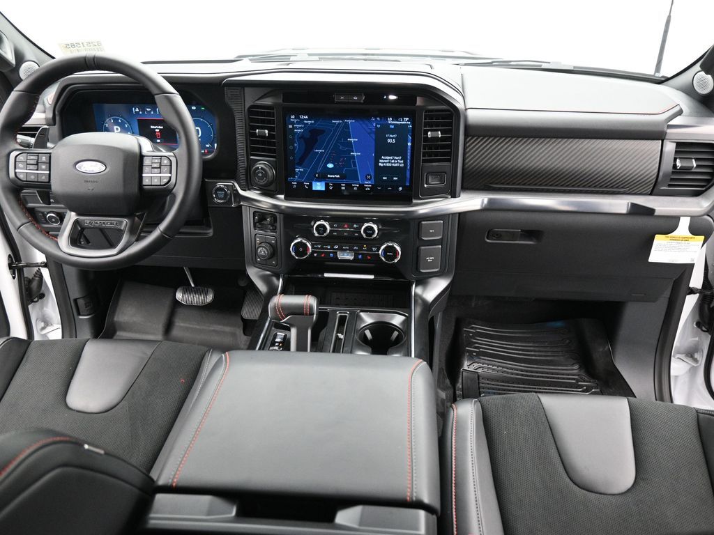 2025 Ford F-150 Raptor photo 20