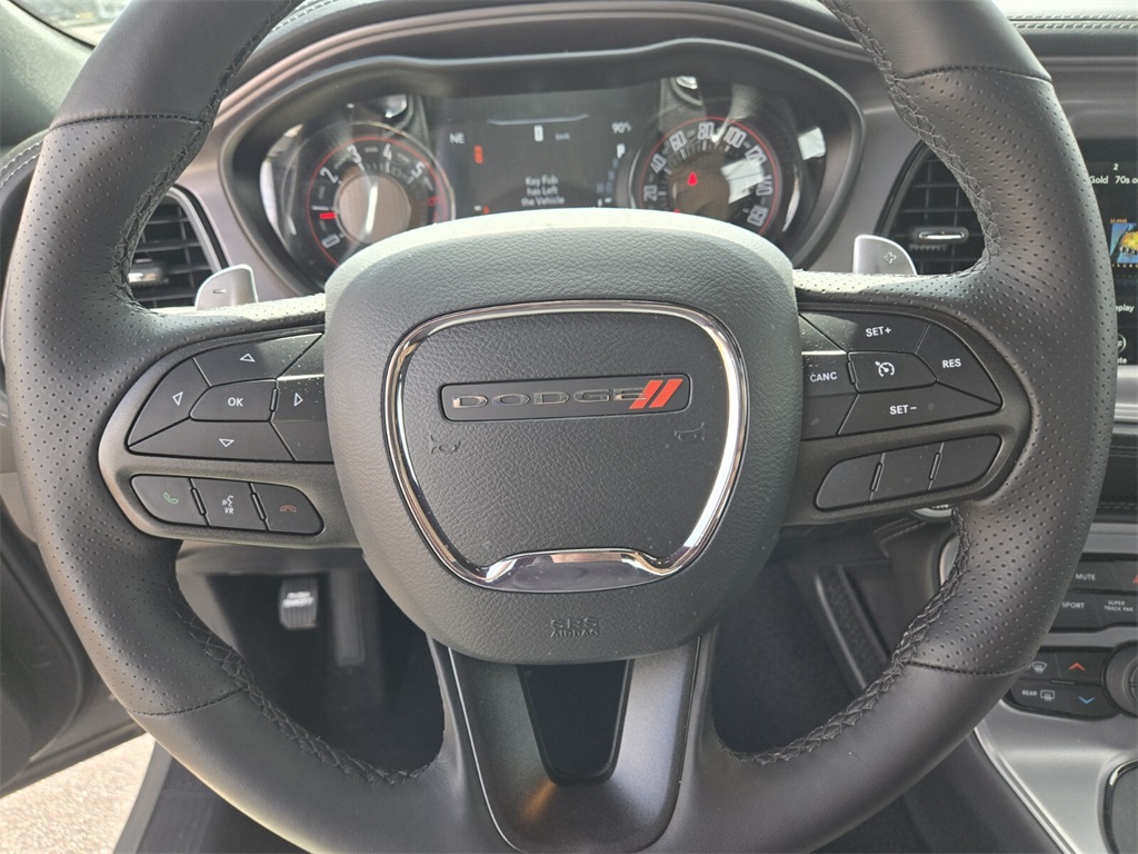 2023 Dodge Challenger R/T photo 11
