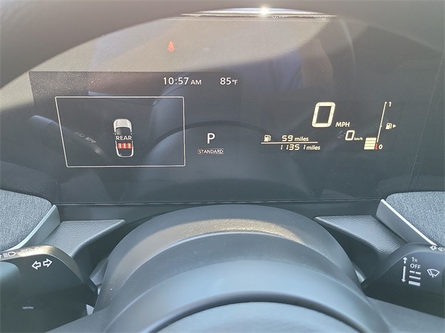 2025 Nissan Kicks SV photo 5