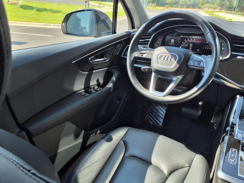 2024 Audi Q7 Premium Plus photo 23