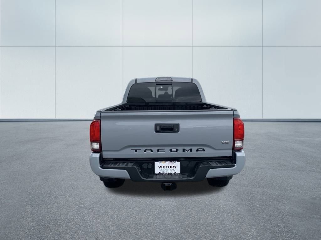 2019 Toyota Tacoma TRD Sport 4x4 Double Cab photo 4