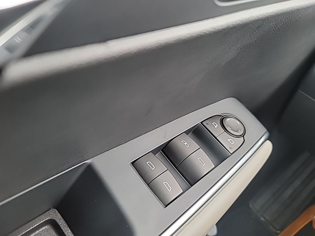 2025 Gmc Acadia Elevation photo 11