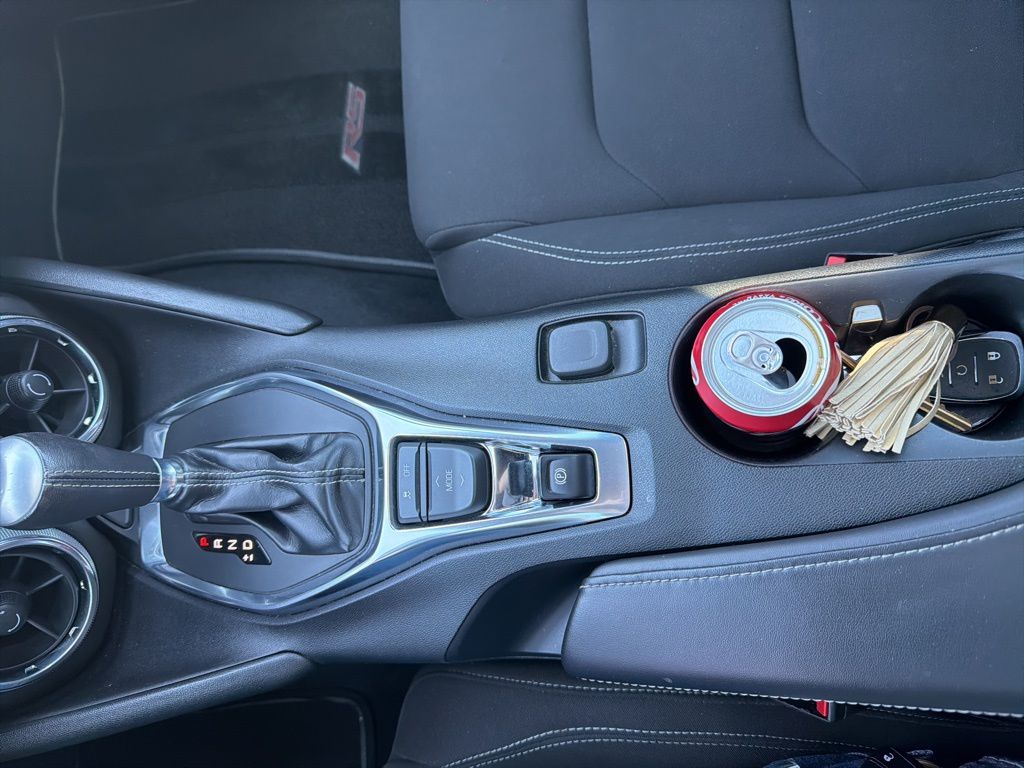 2018 Chevrolet Camaro 1LT photo 23