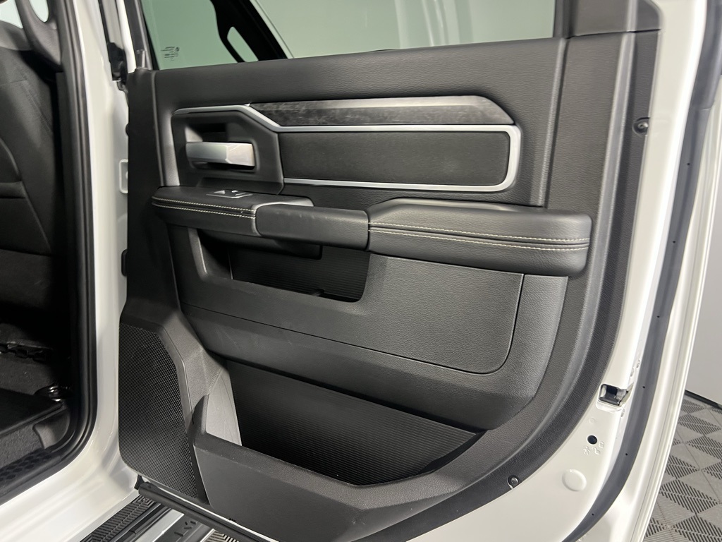 2024 Ram 2500 Big Horn photo 24