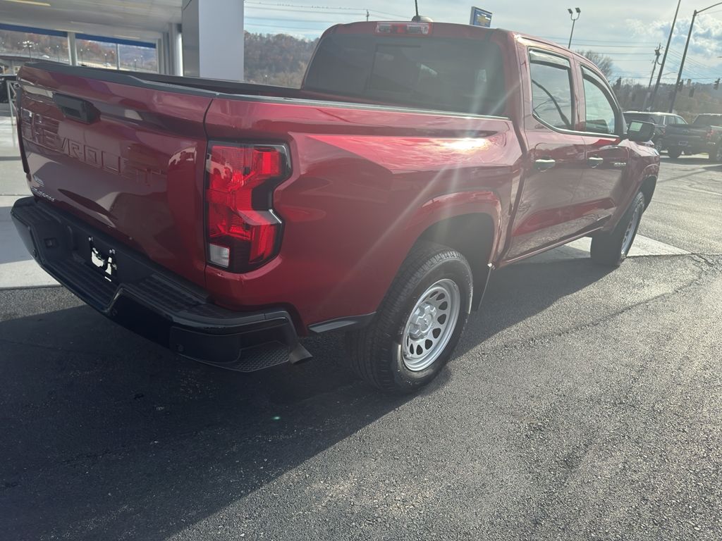 2025 Chevrolet Colorado LT photo 4