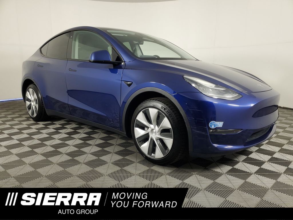 2021 Tesla Model Y Long Range's photo