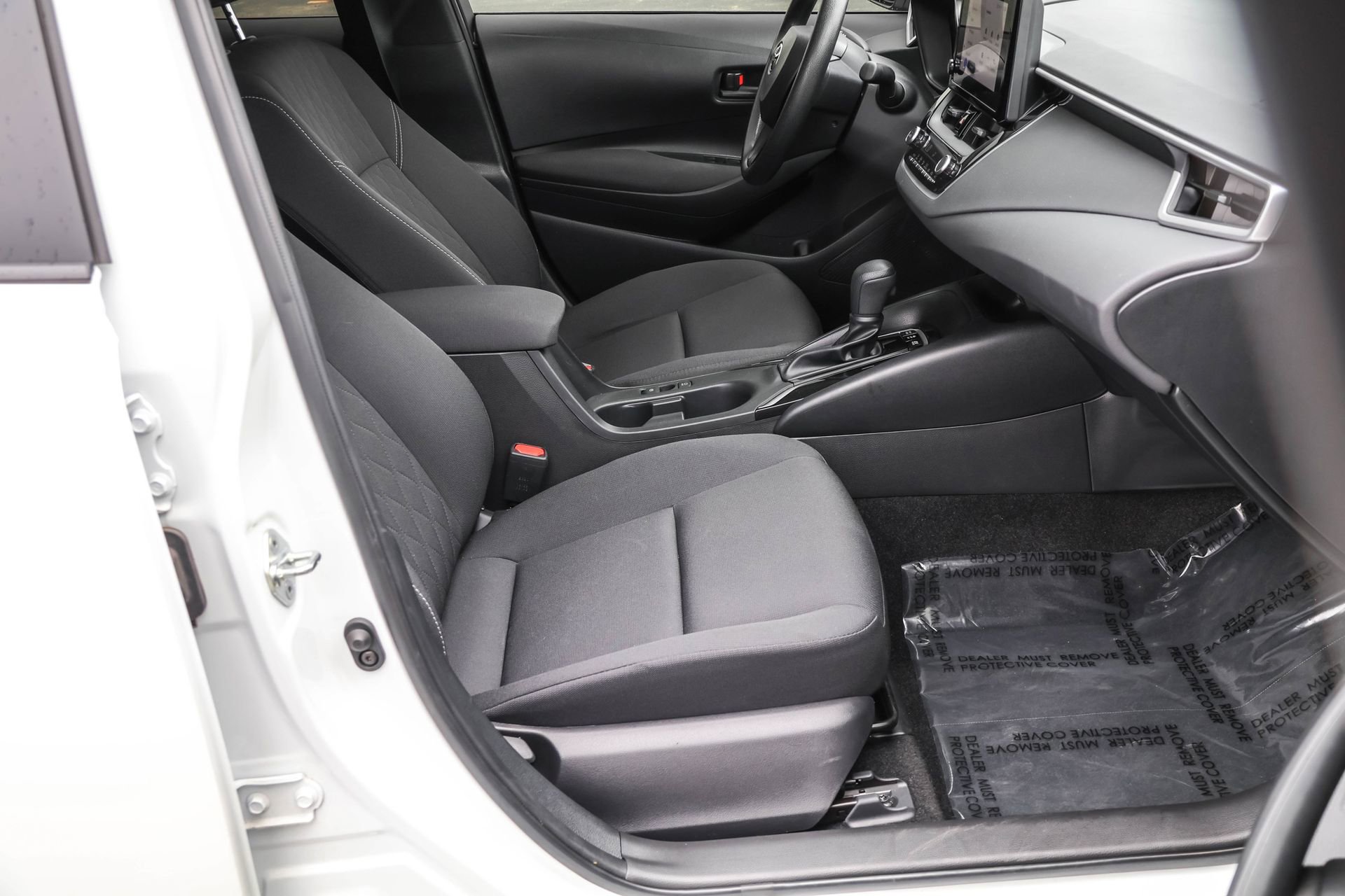 2023 Toyota Corolla Hybrid LE photo 34