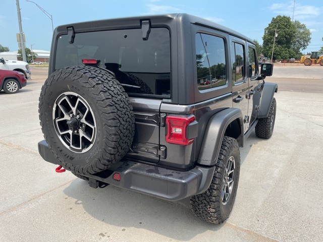 2025 Jeep Wrangler Rubicon photo 4