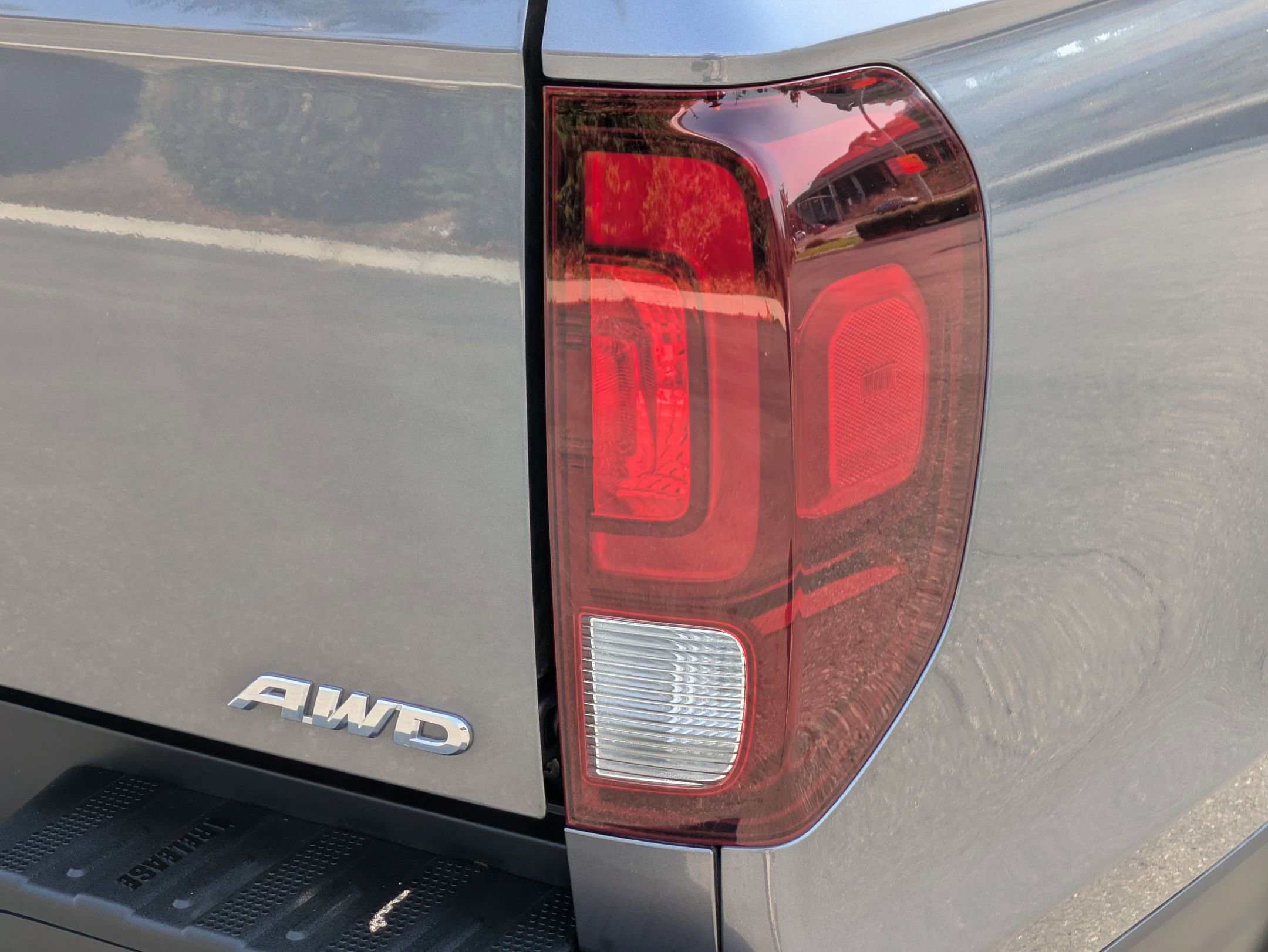 2023 Honda Ridgeline RTL photo 11