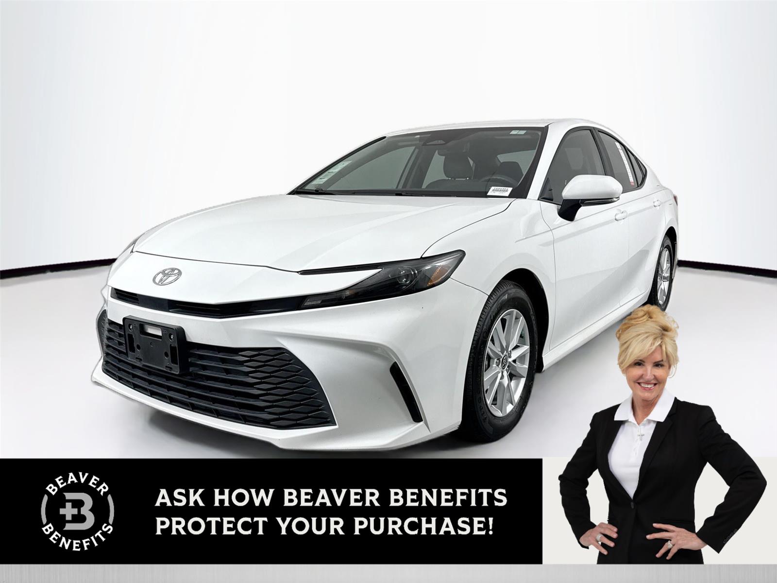 2025 Toyota Camry LE's photo