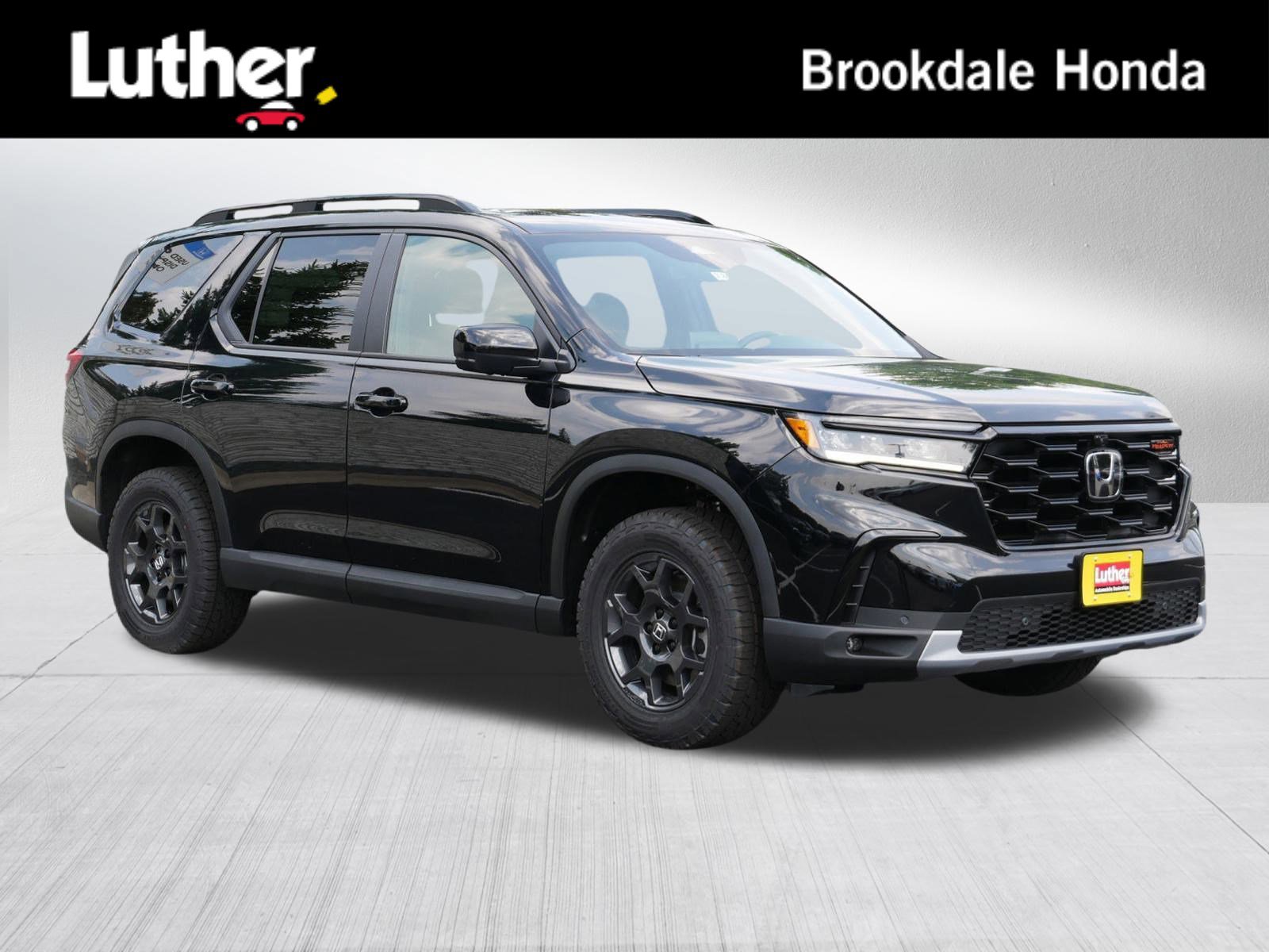 2025 Honda Pilot TrailSport's photo