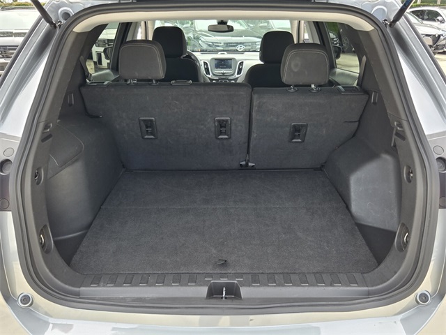 2023 Chevrolet Equinox LT photo 12