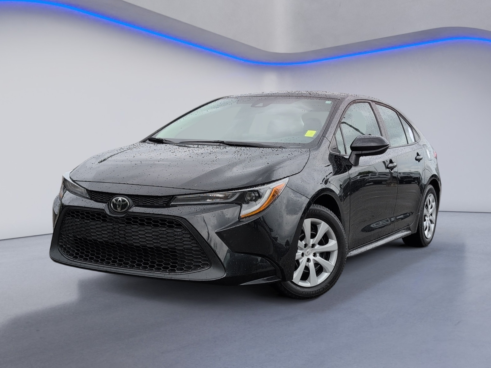 Used 2022 Toyota Corolla LE with VIN 5YFEPMAEXNP337856 for sale in Northfield, Minnesota