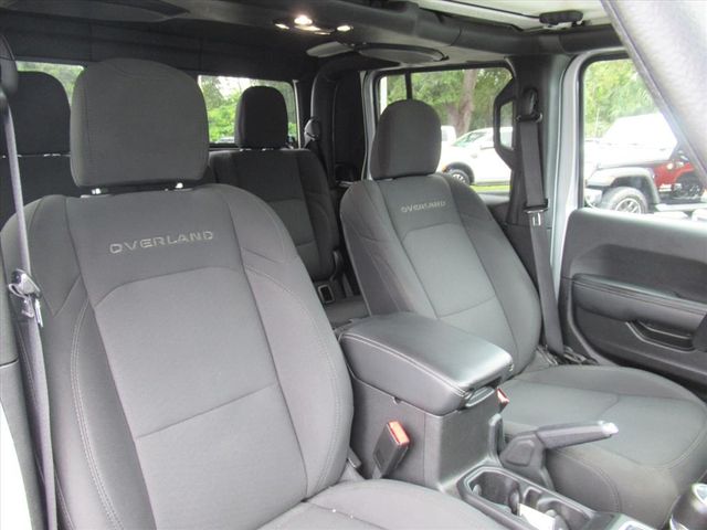 2022 Jeep Gladiator Overland photo 9