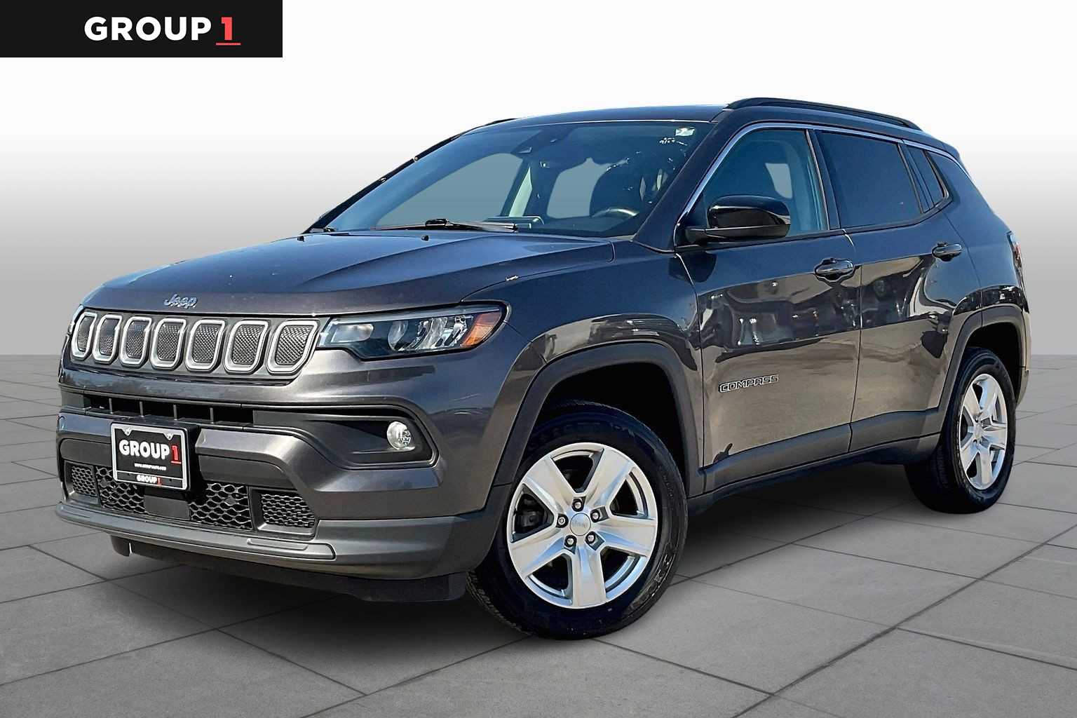 2022 Jeep Compass Latitude's photo