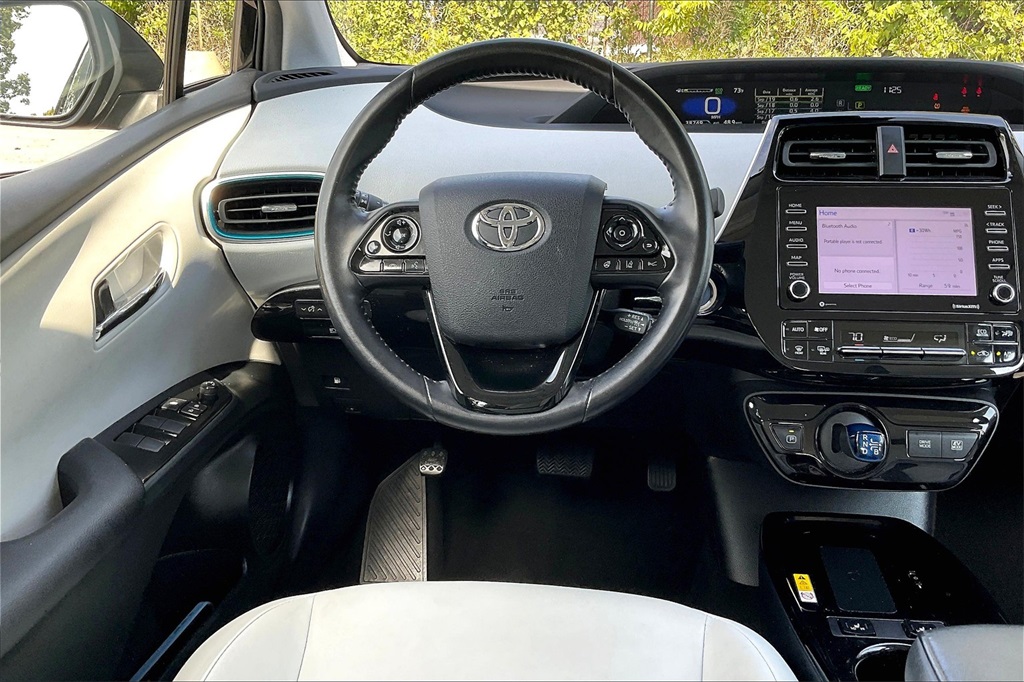 2021 Toyota Prius XLE AWD-e photo 5