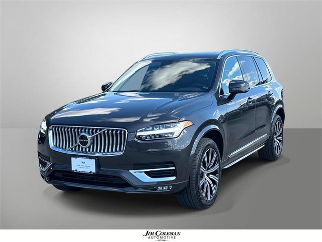2023 Volvo XC90 Plus's photo