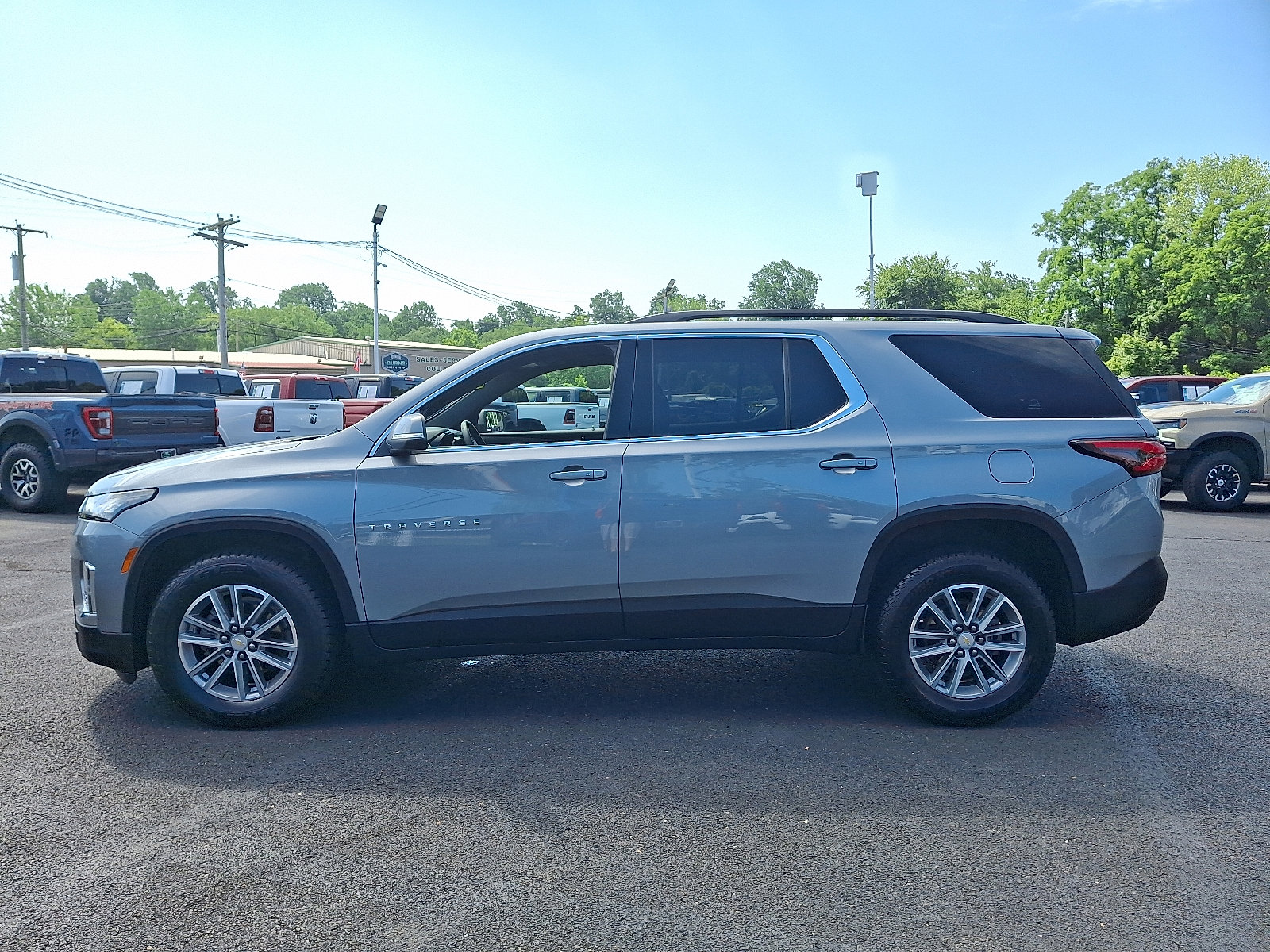 2023 Chevrolet Traverse Cloth photo 6