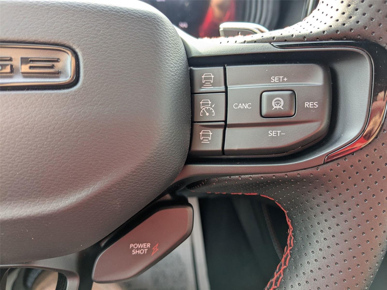 2025 Dodge Charger R/T photo 16
